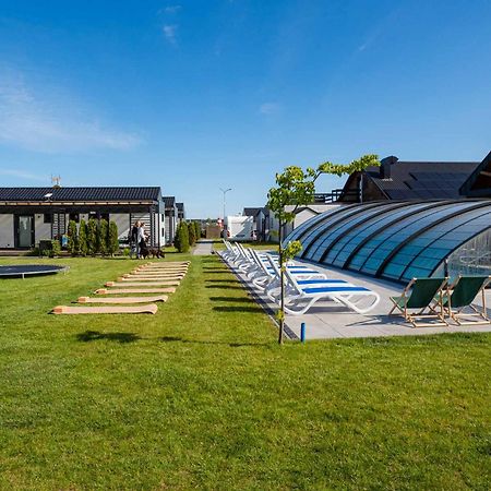 Wakacyjna Osada Villa Jezierzany ภายนอก รูปภาพ
