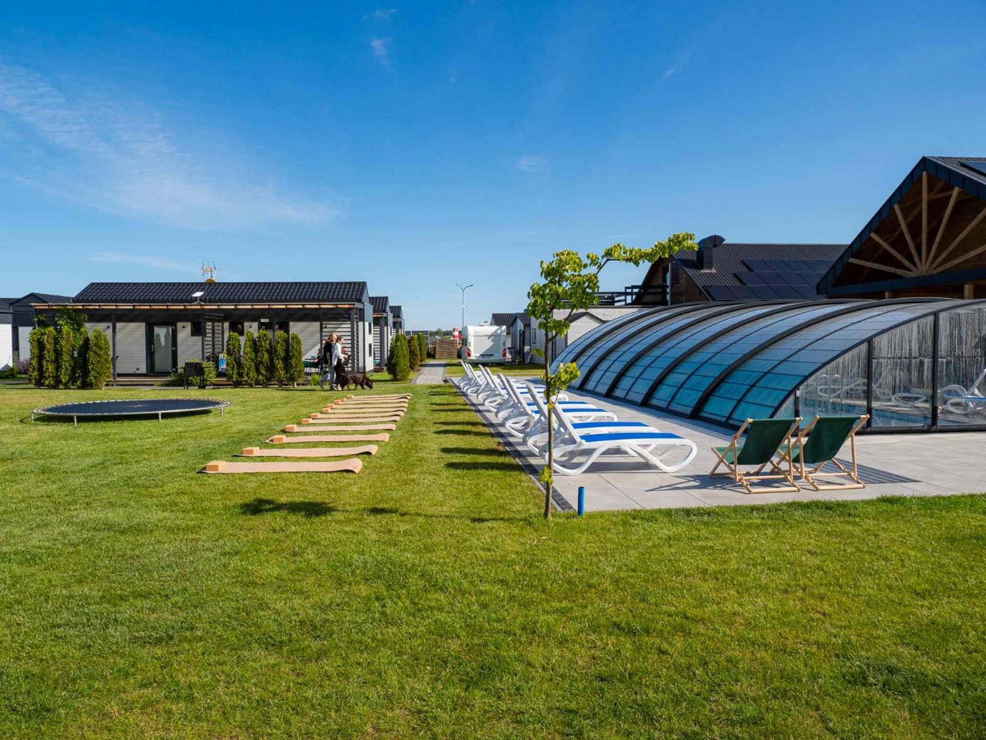 Wakacyjna Osada Villa Jezierzany ภายนอก รูปภาพ